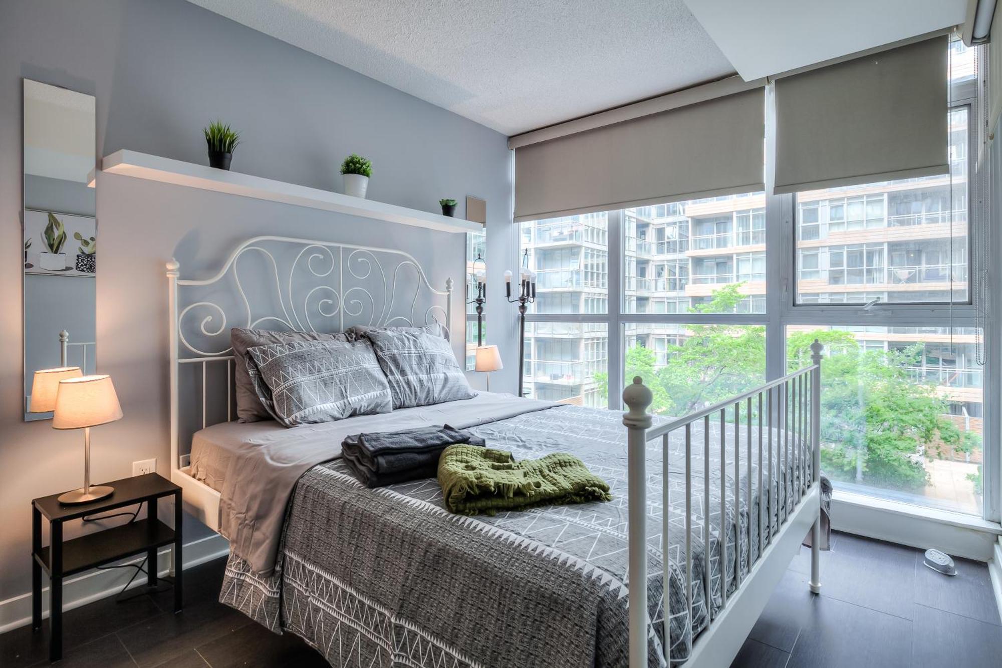 Modern Stylish - 5 Min From Cn Tower Ferienhaus *