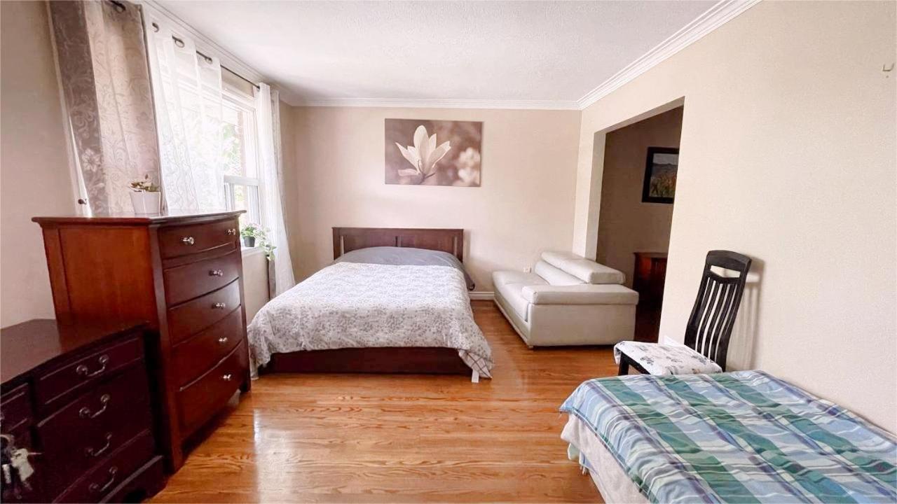 Glengrove Cozy Apartment Toronto