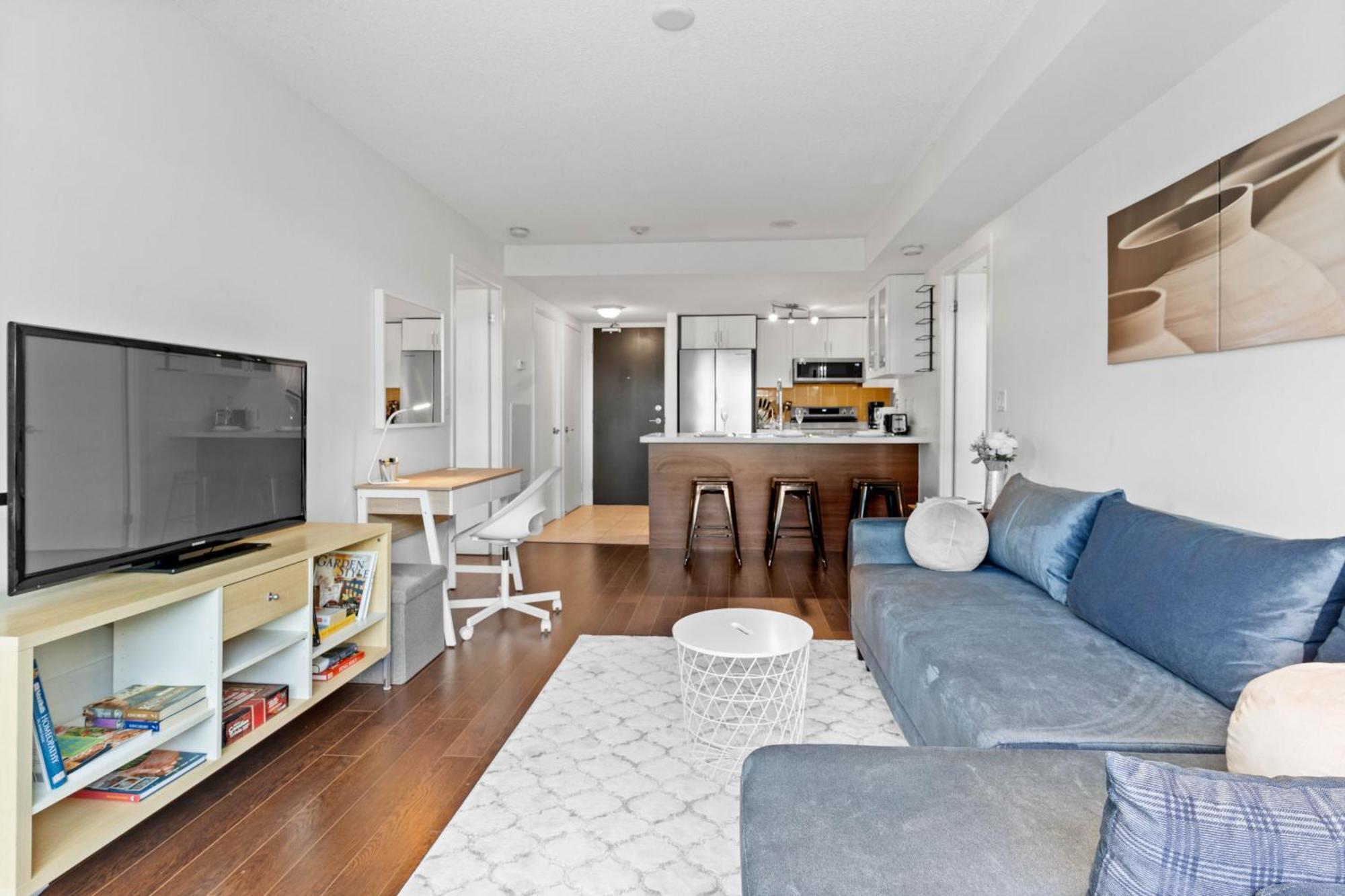 Modern 2br Downtown Condo, Lakeshore, Exhibition Place, York Apartment Toronto