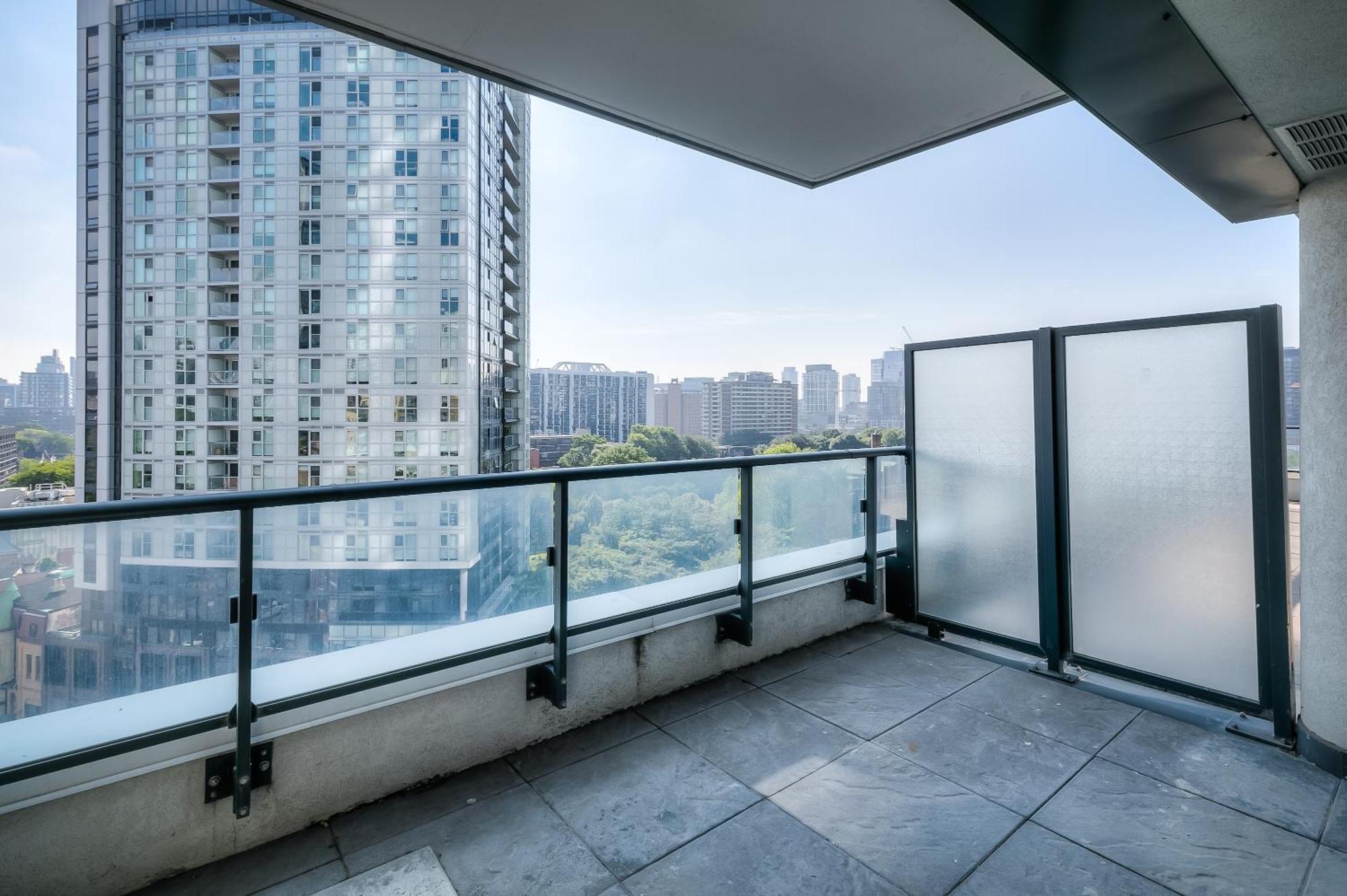 Rivetstays - The Jarvis Apartment