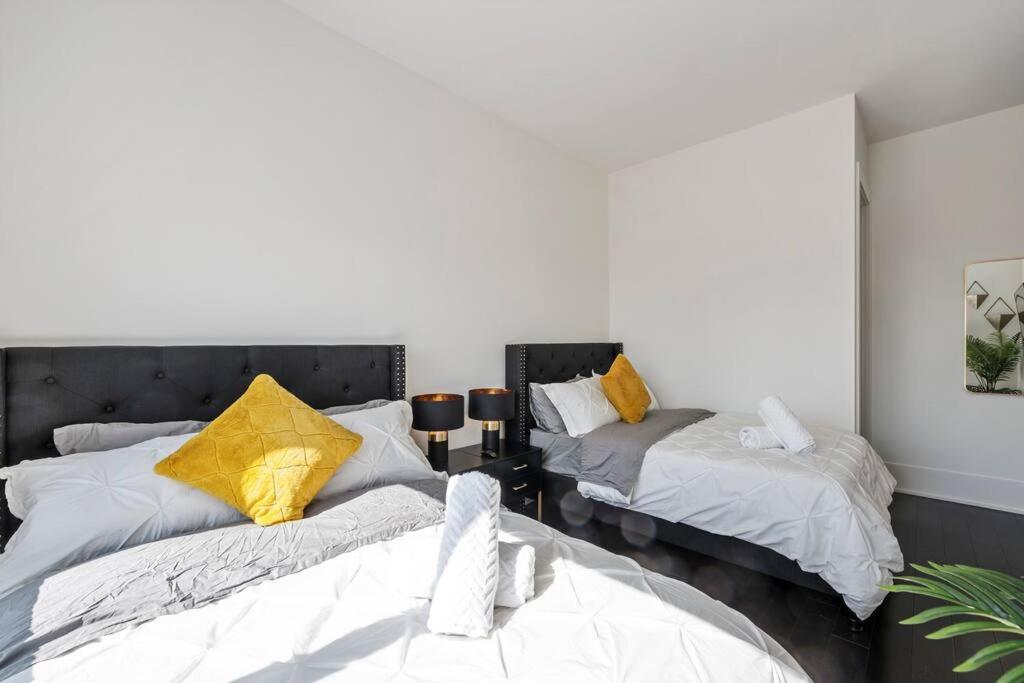 5-star Panoramic View And Large Terrace By Cn Tower Apartment *