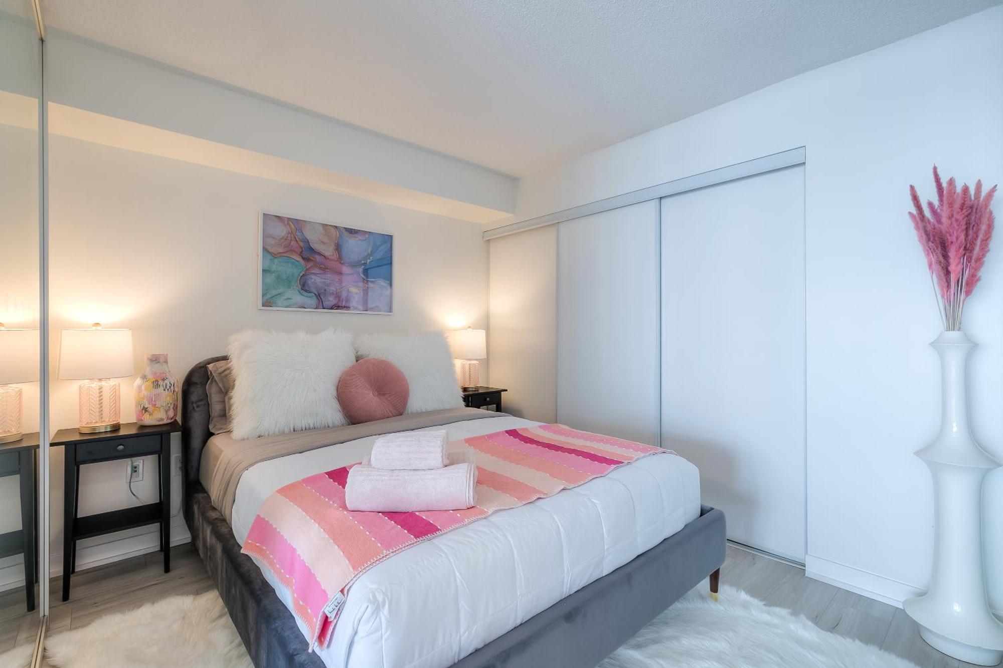 Ferienhaus Modern Stylish - 5 Min From Cn Tower