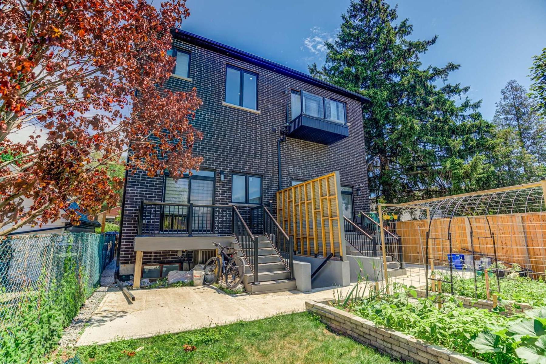 New Build 4 Bedroom-beach Vibes In The City * Toronto