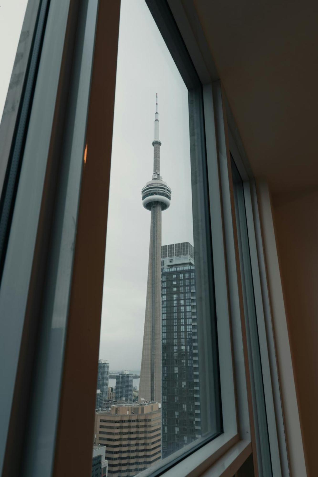 Modern Stylish - 5 Min From Cn Tower Ferienhaus Toronto