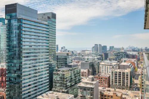 Elegant Cityview In * Toronto