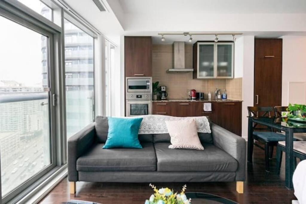 Apartment Newdowntown By Unionstationscotiaarena *
