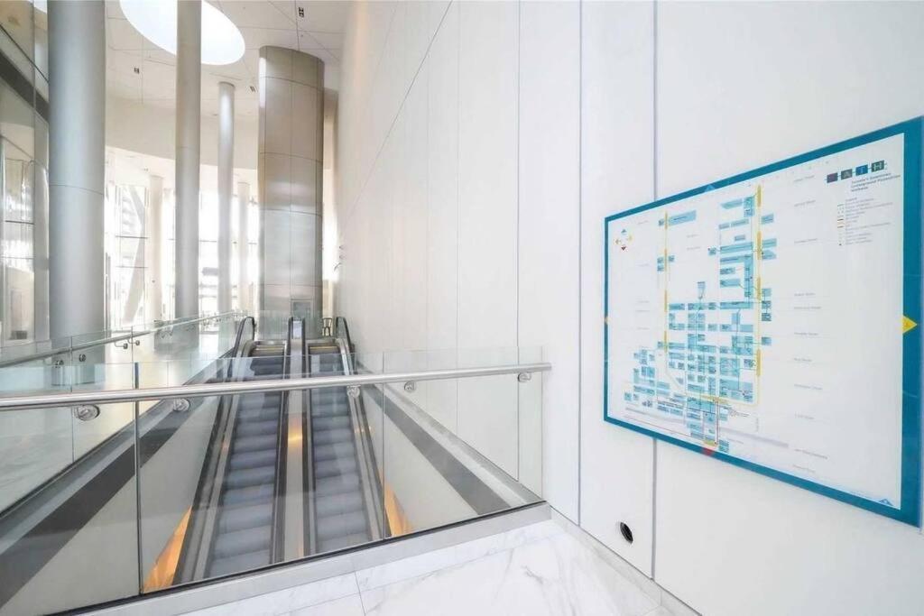 Newdowntown By Unionstationscotiaarena Apartment *
