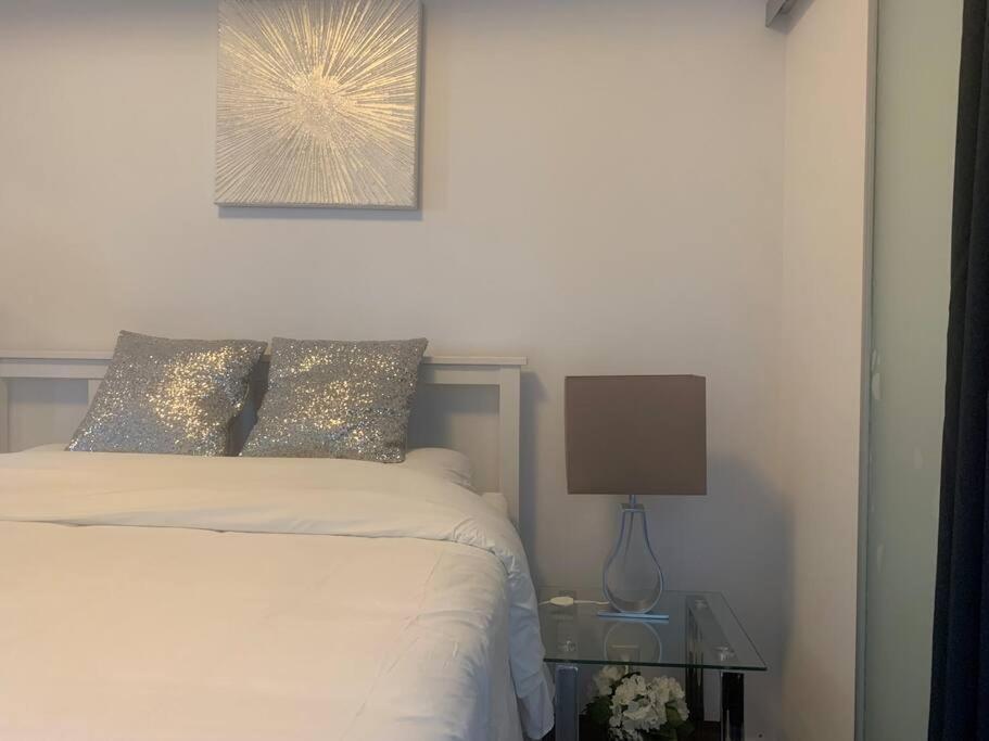 Newdowntown By Unionstationscotiaarena Apartment