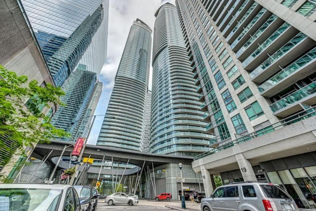Apartment Newdowntown By Unionstationscotiaarena *