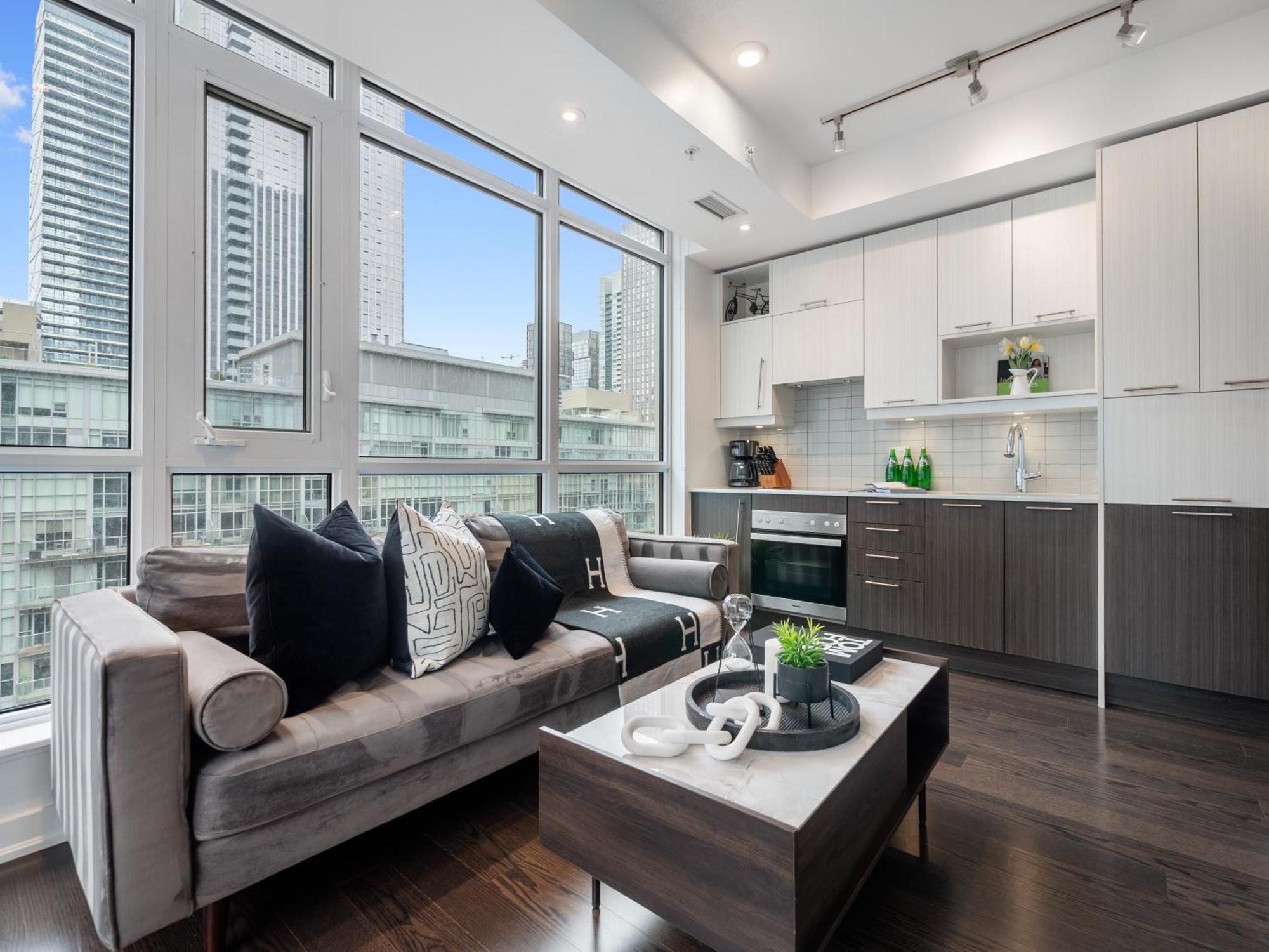 Presidential Two Bedroom - Downtown Apartment