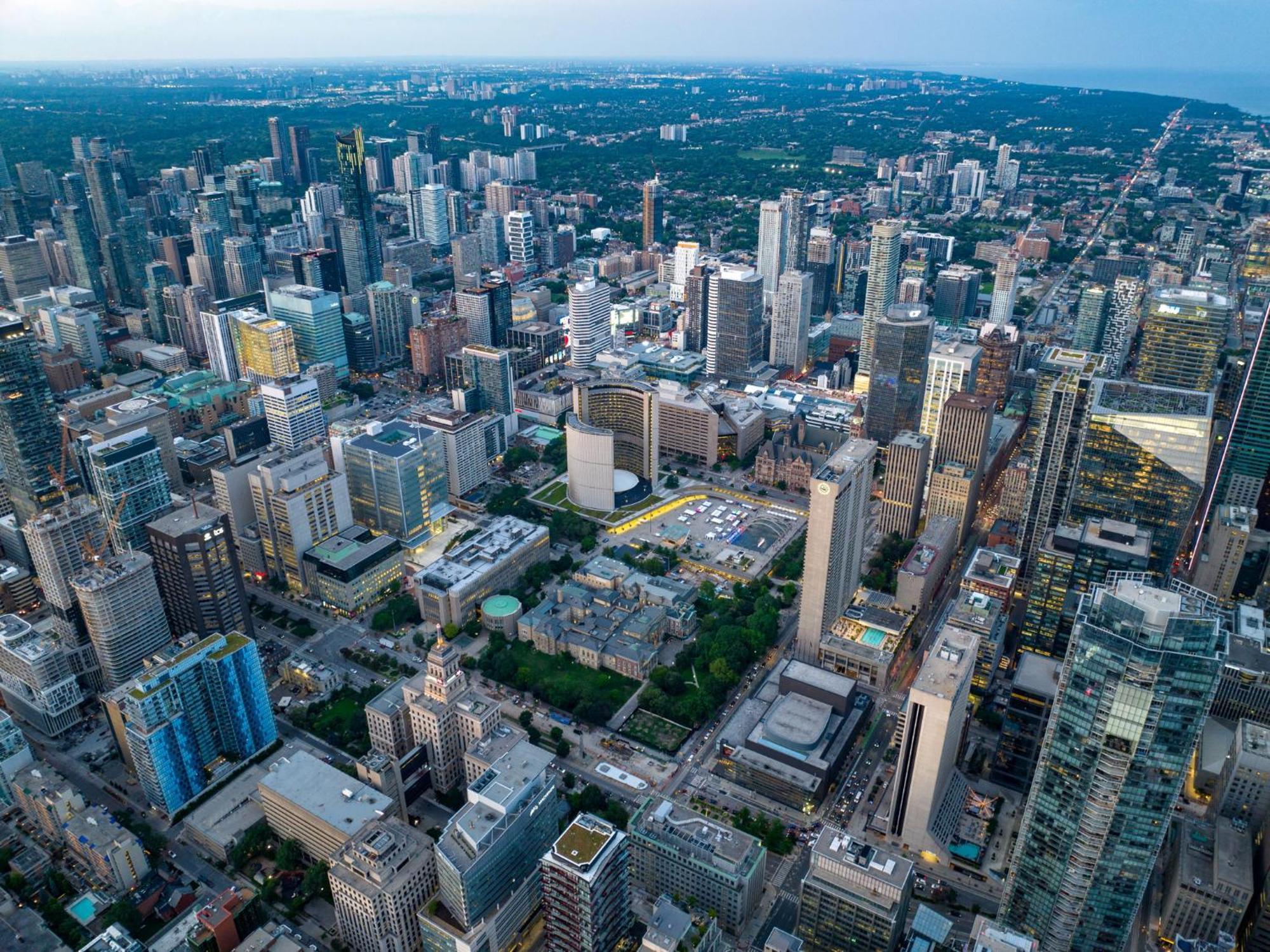 Apartment Deluxe 1br With Bird's Eye Cn Tower Views
