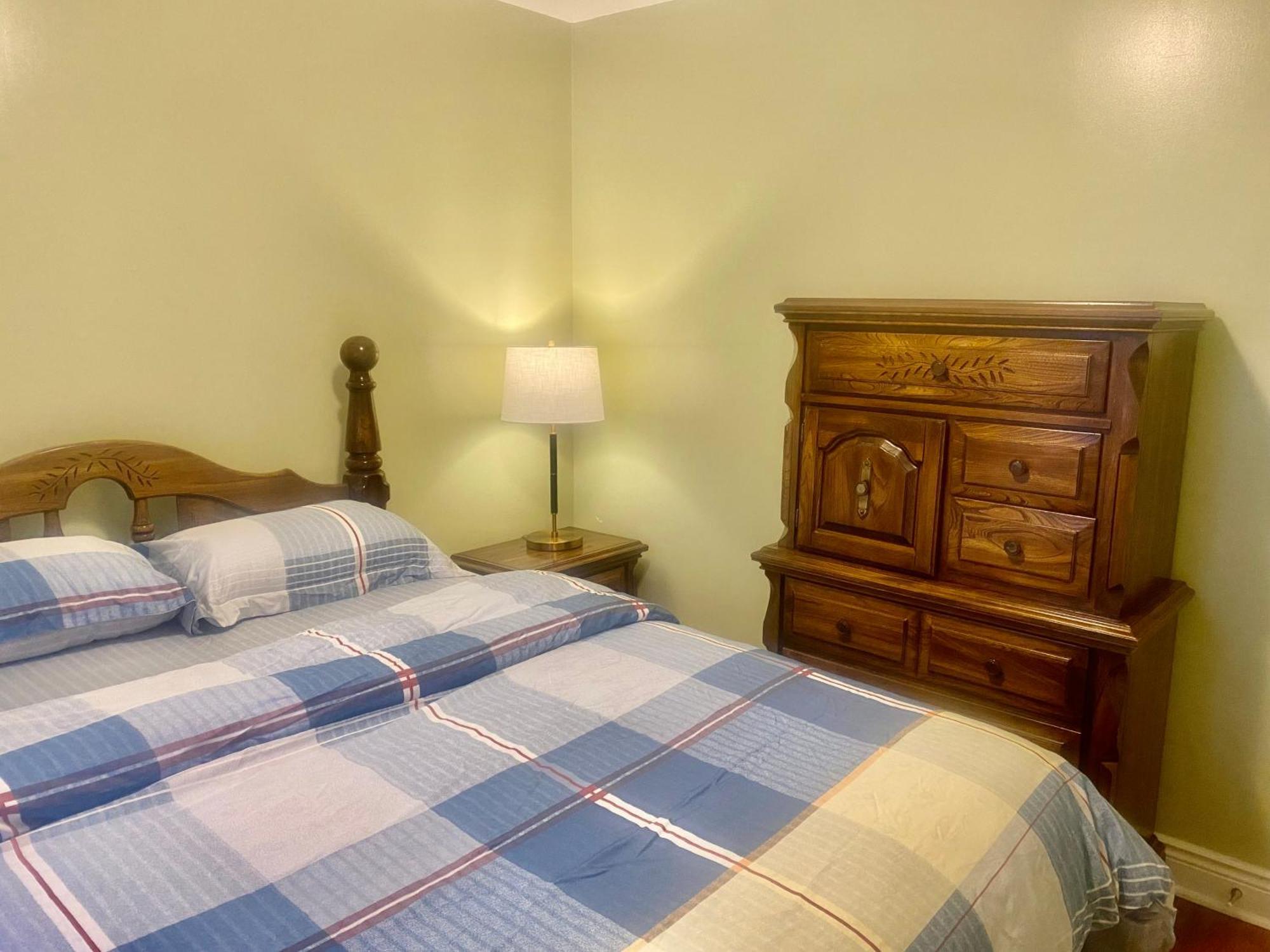 Nice Bedrooms In North York, Ontario * Toronto