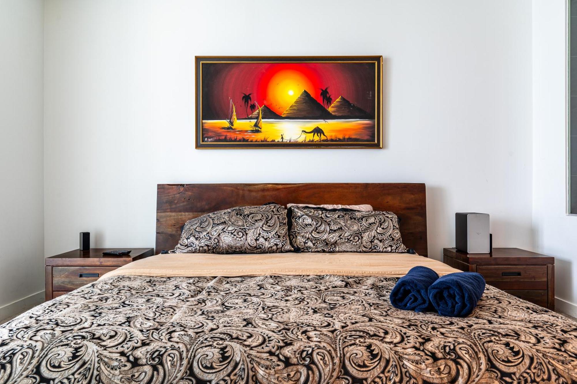 Apartment Penthouse Paradise - Downtown - Pool & Gym Toronto