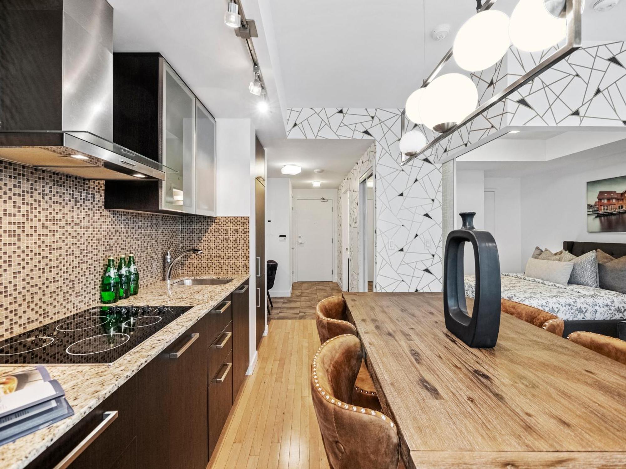Apartment Delta - Scotiabank Arena & Mtcc - Downtown *