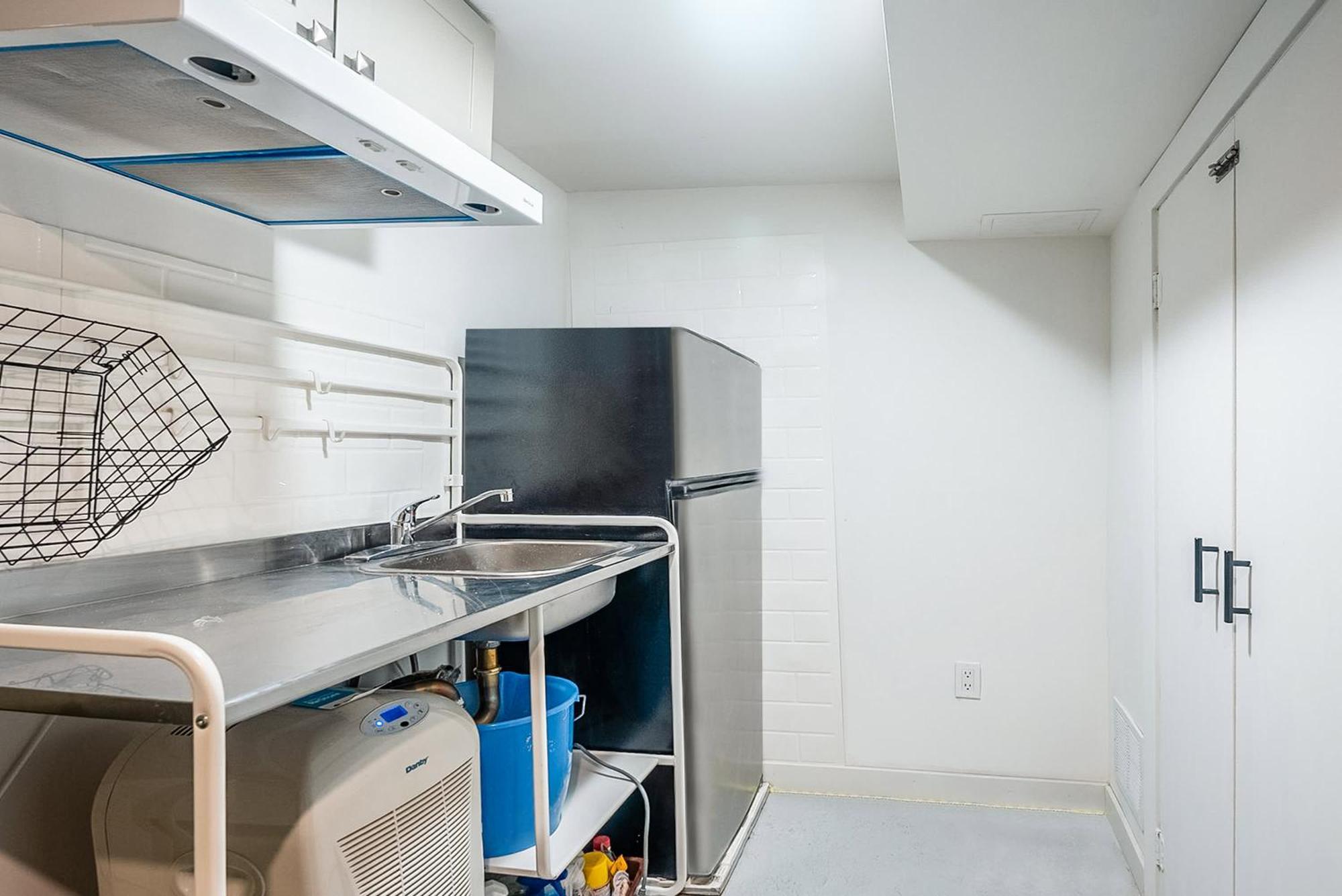 Modern Townhome 3br-double Bed Near Christie Pits Park *
