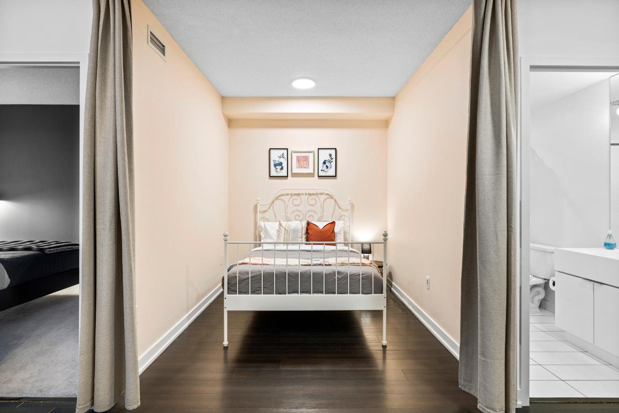 Apartment Charming 2br Near Cn Tower & Harbourfront