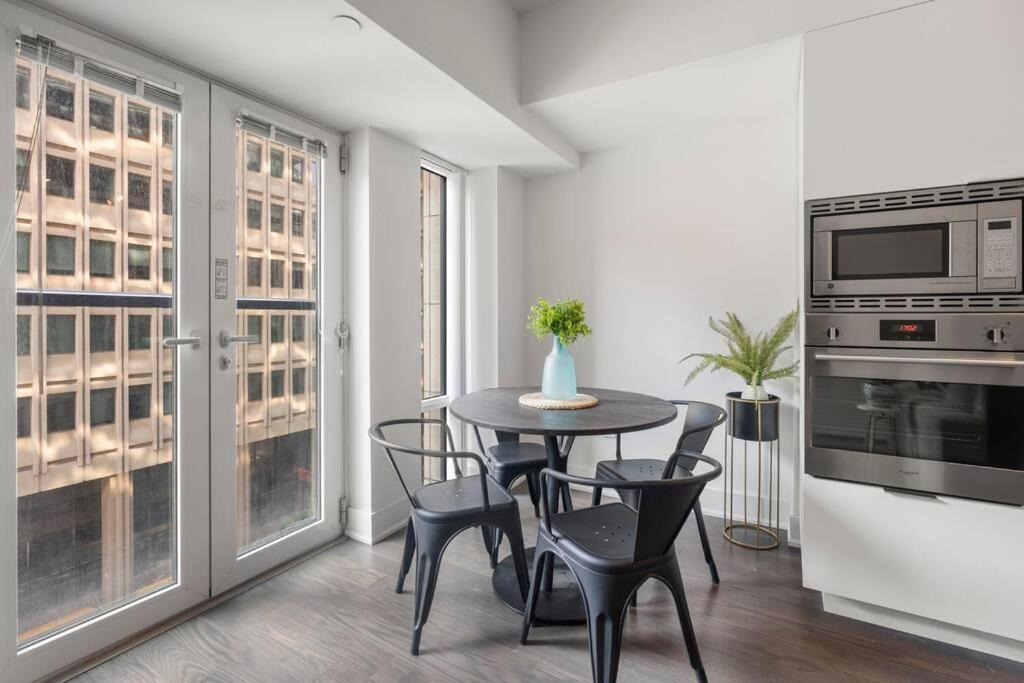 The Royal Nest In Downtown Toronto! Apartment Toronto