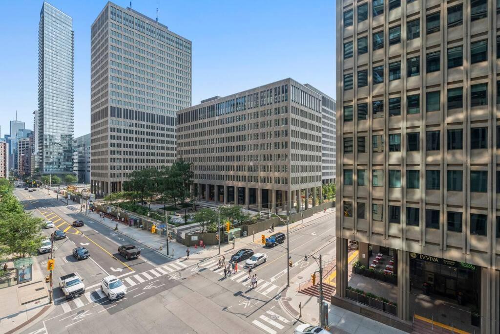 The Royal Nest In Downtown Toronto! Apartment