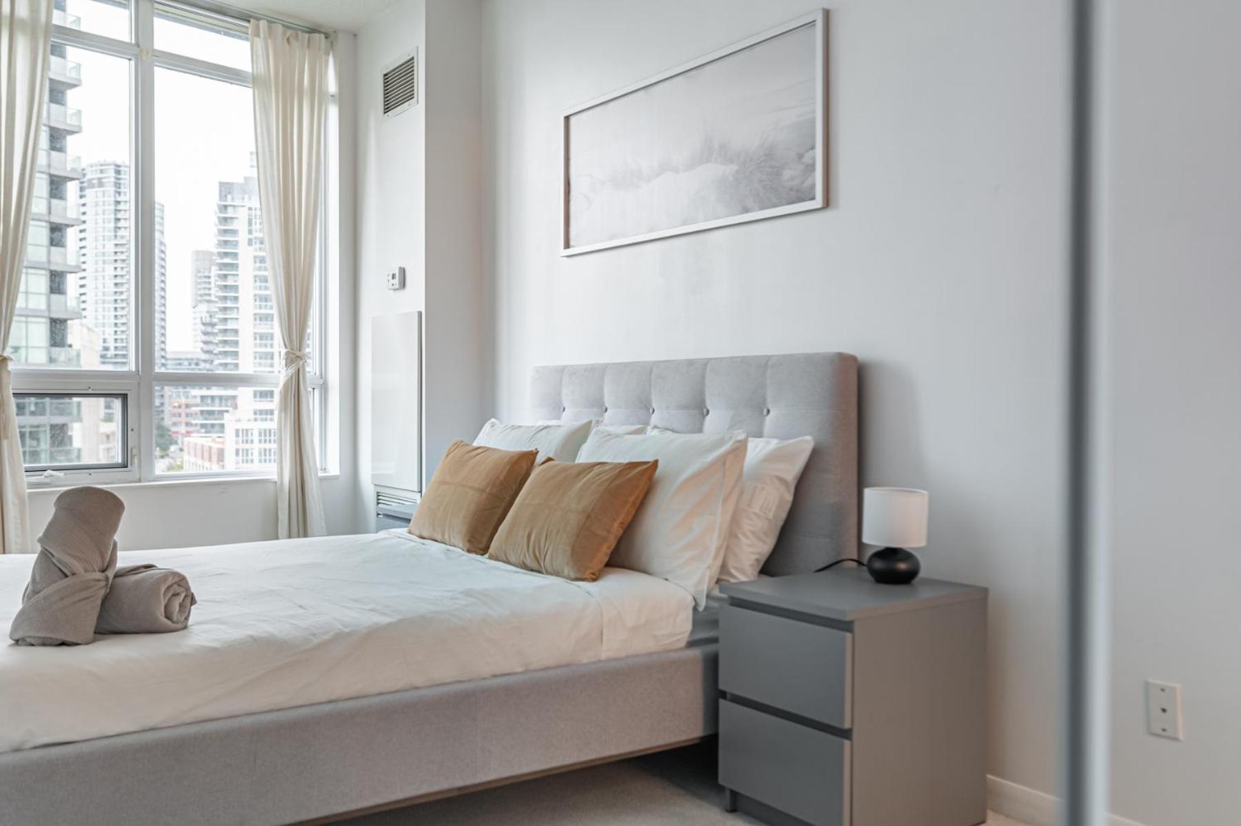 Apartment Fort York