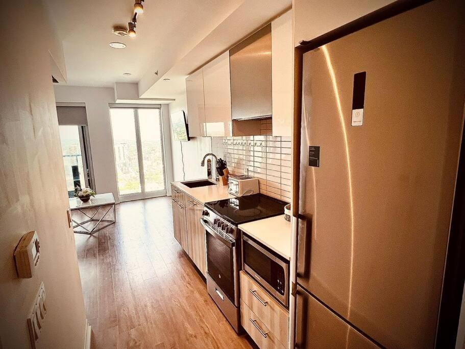 Apartment Stylish Luxe 1 Bedrom With Sofa Bed *