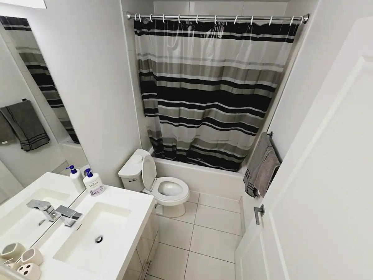 Stylish Luxe 1 Bedrom With Sofa Bed Apartment