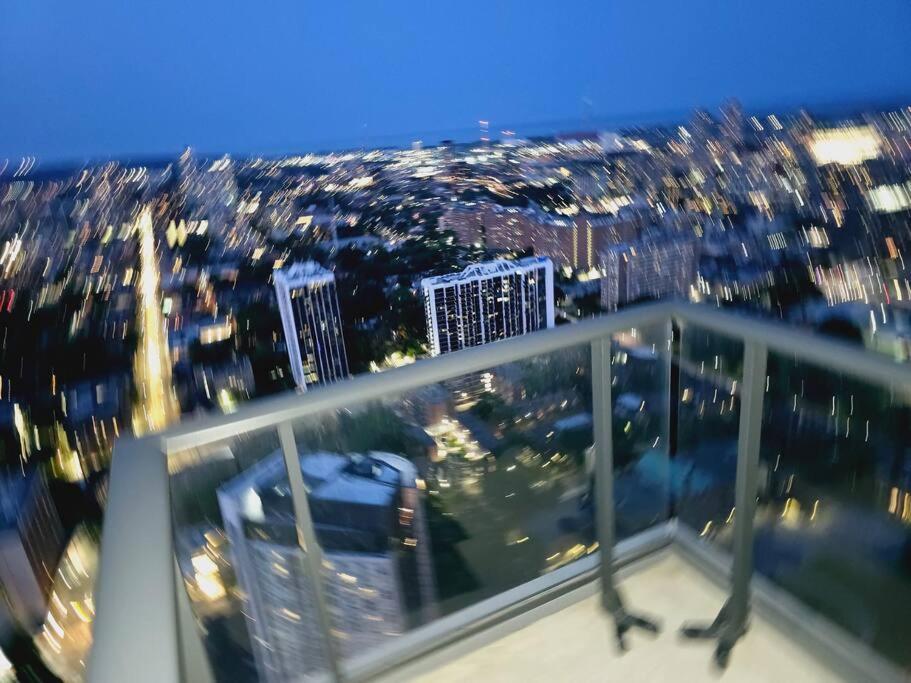 Stylish Luxe 1 Bedrom With Sofa Bed Toronto