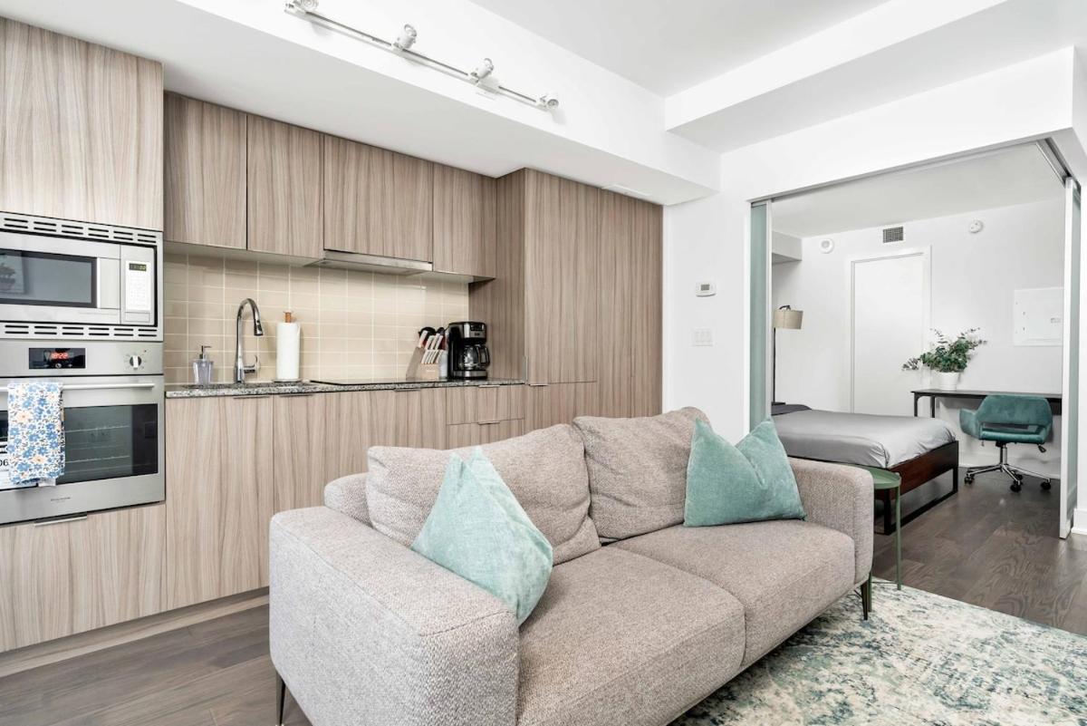 Delightful Beside U Of T - Sleeps 3 Toronto