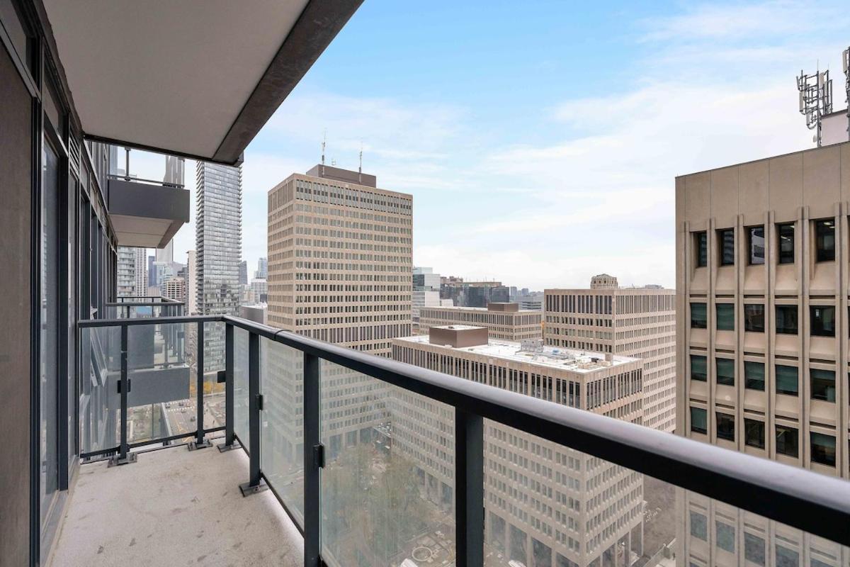 Apartment Delightful Beside U Of T - Sleeps 3 Toronto