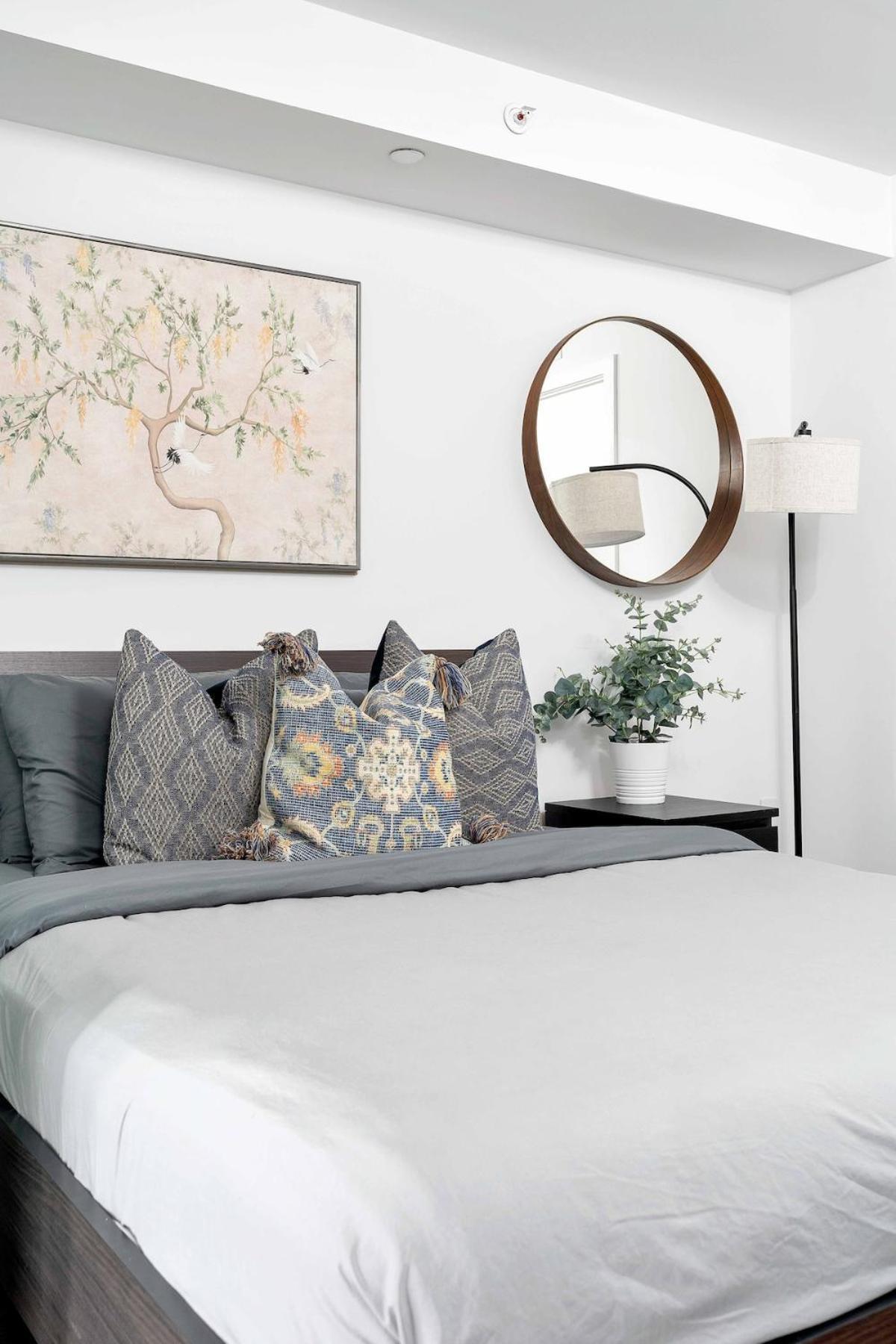 Delightful Beside U Of T - Sleeps 3 *