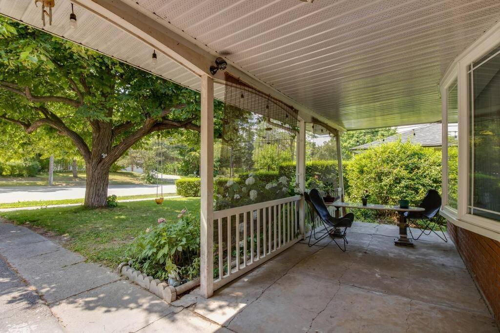 Beautiful House Near Eglinton Go Holiday home Toronto