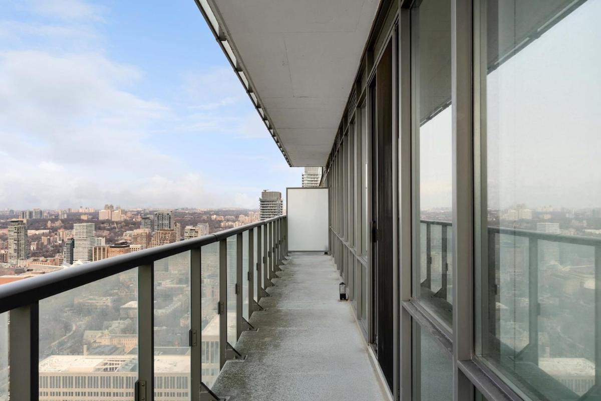 Apartment Lux Sub-penthouse W Panoramic & Cn Tower Views *