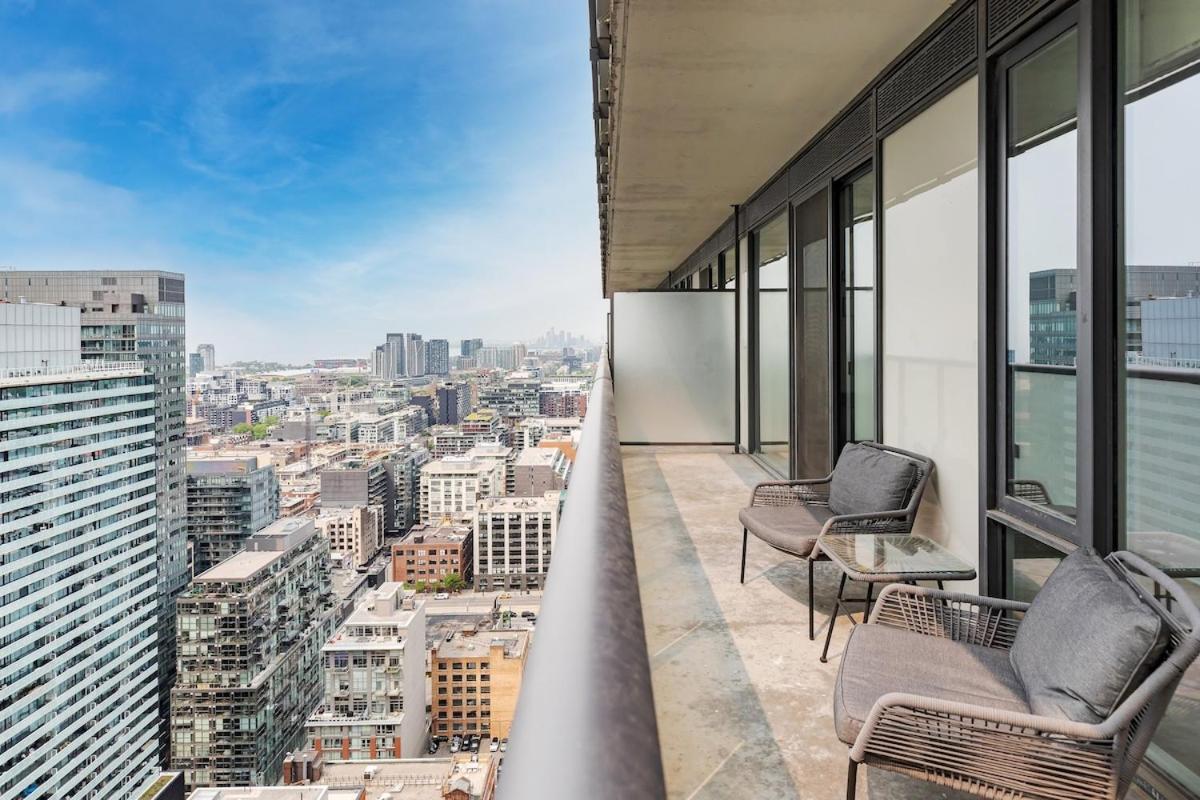 1bd Amazing Views - Steps To Rogers Centre And Cn Tower! Toronto
