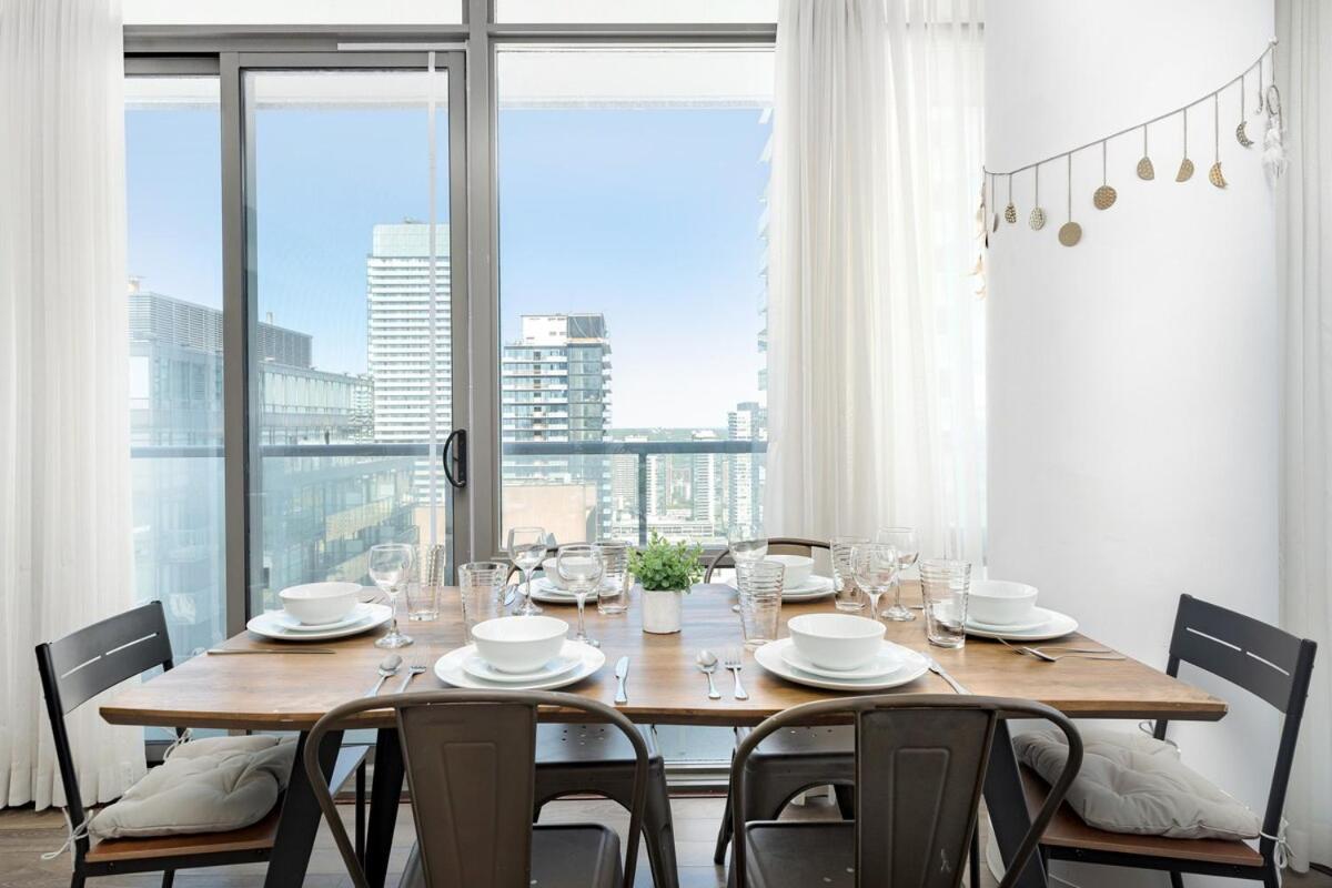 Huge 2bd 2ba With Sofa Bed And Cn Tower View! Apartment
