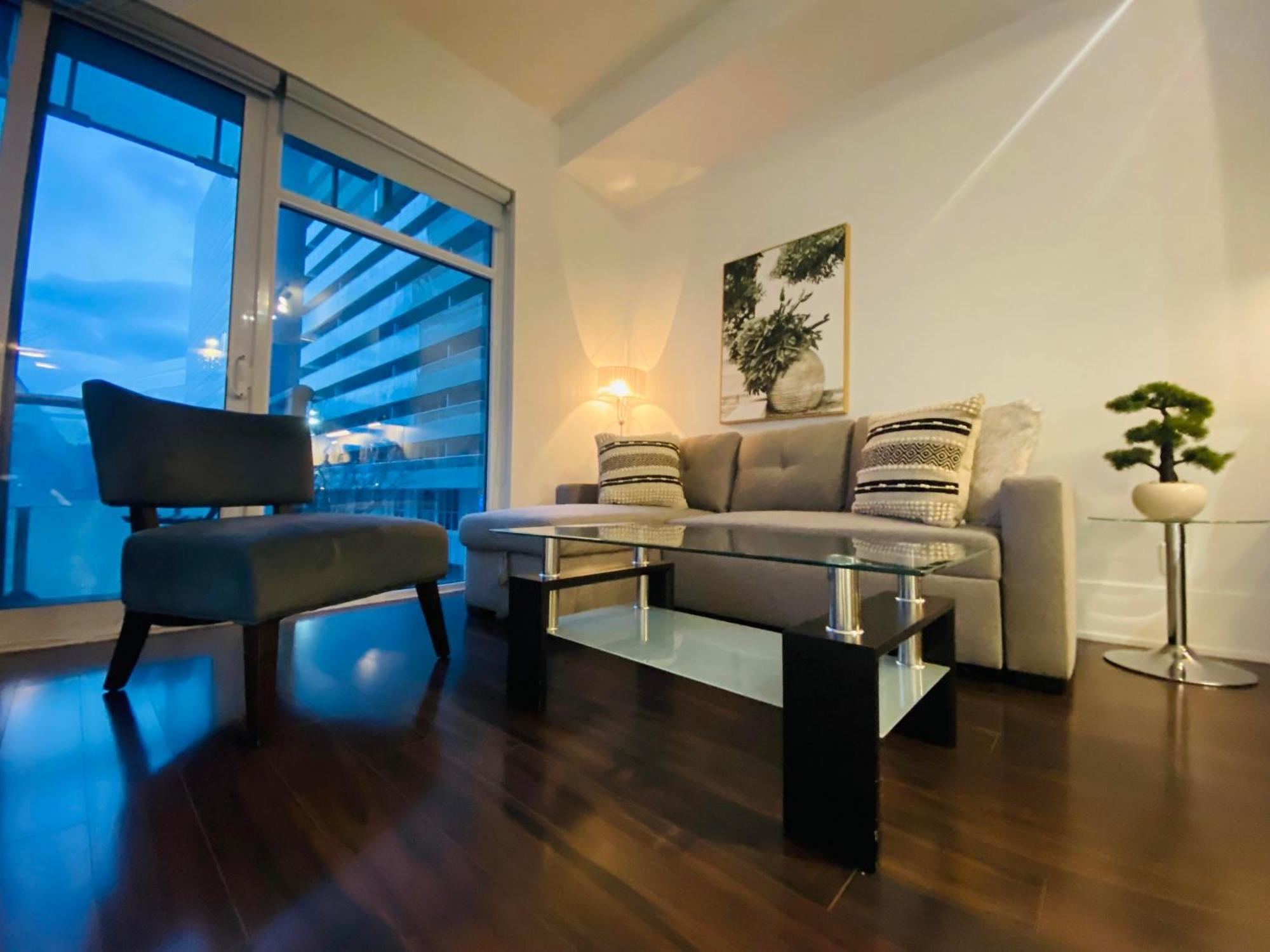 Rivetstays - The Atmos Ii Apartment