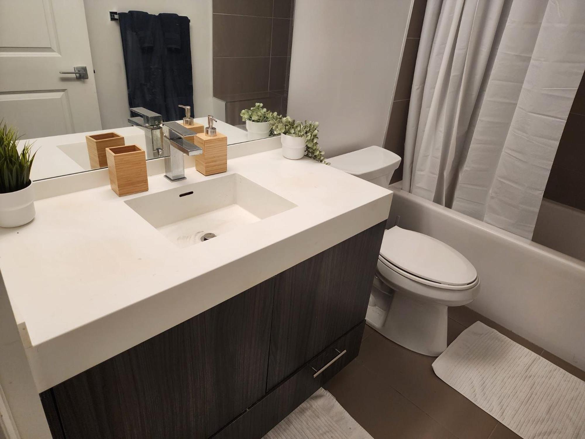 Apartment Stylish Oasis - Reg # Str-2309-hmvrvx Exp Feb 21, 2026