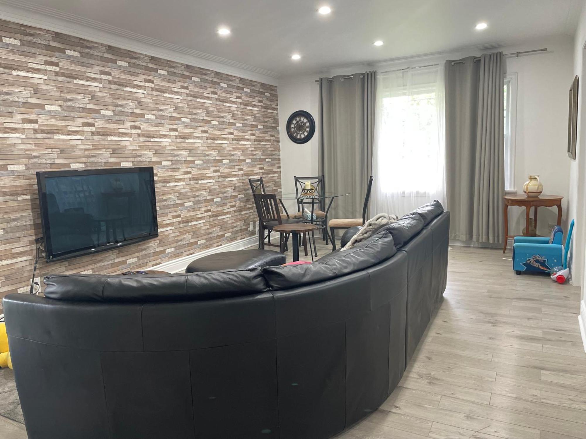 3room Entire Floor Walk 2 Subway Apartment