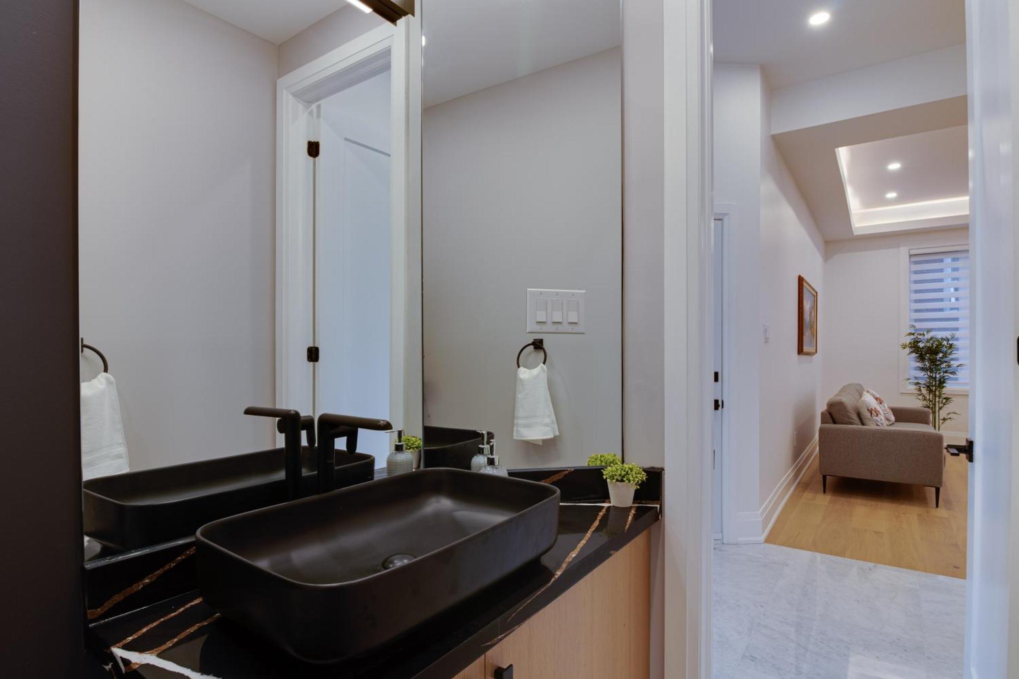 Luxury House In Scarborough Apartment Toronto
