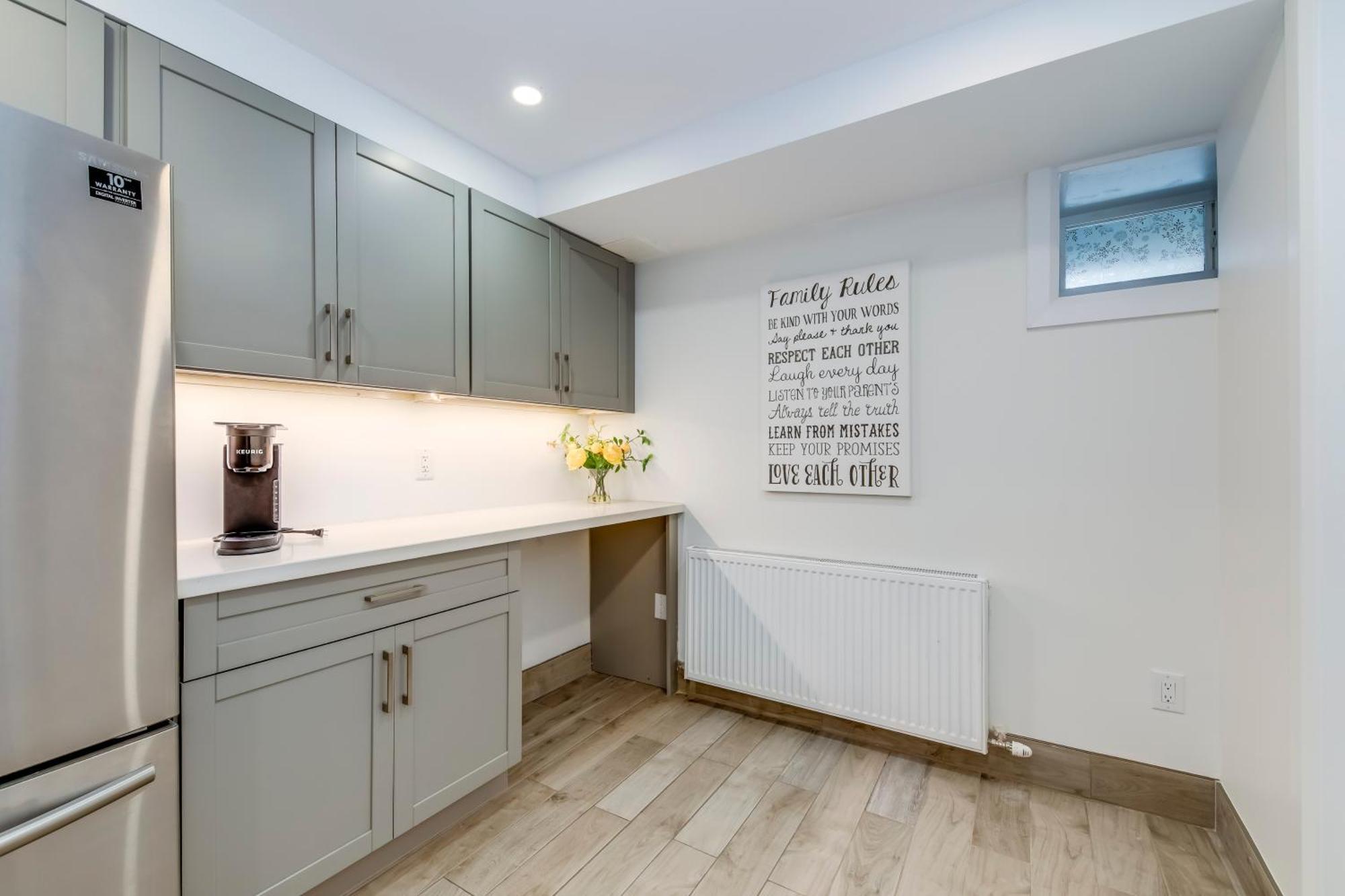 Apartment Midtown 2 Bedroom Basement Toronto
