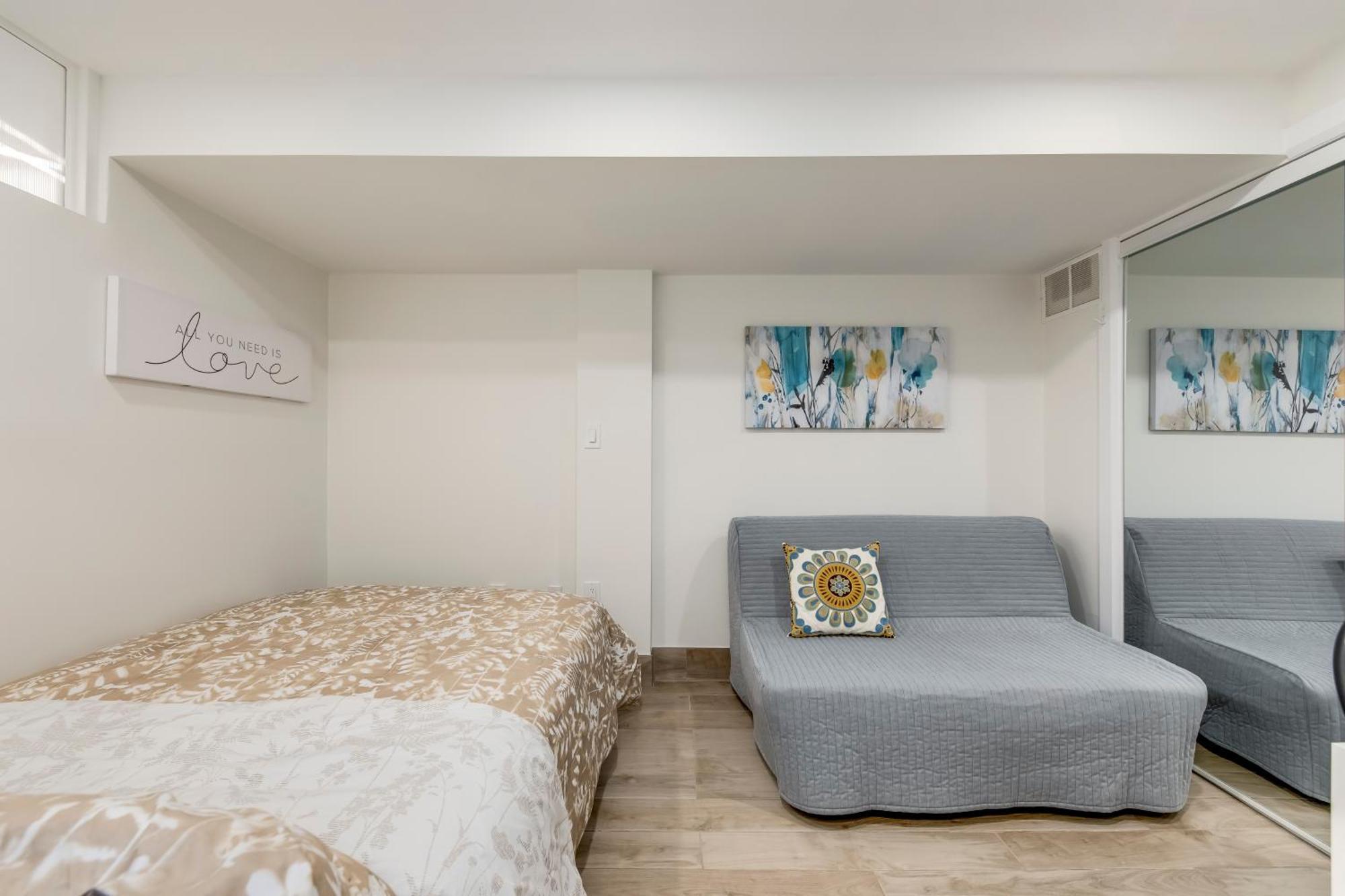 Midtown 2 Bedroom Basement Apartment