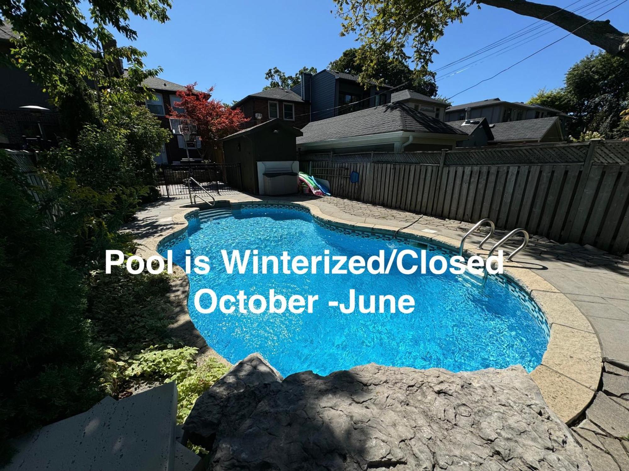 Leaside With Great Backyard & Pool Toronto