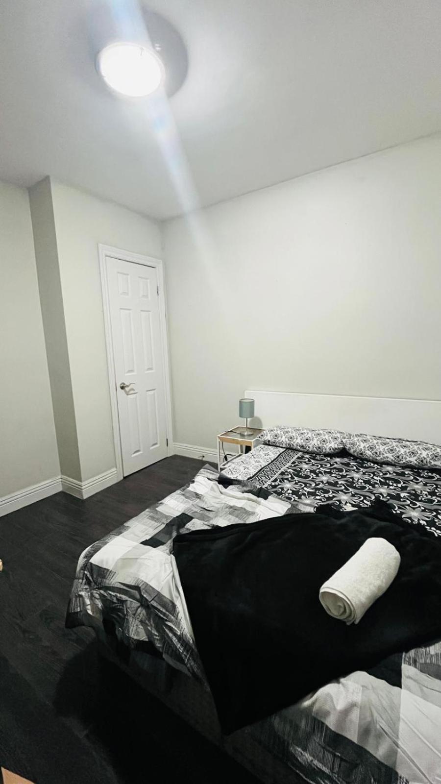 Apartment Cozy Toronto