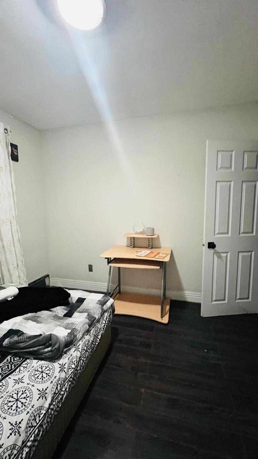 Cozy Apartment Toronto
