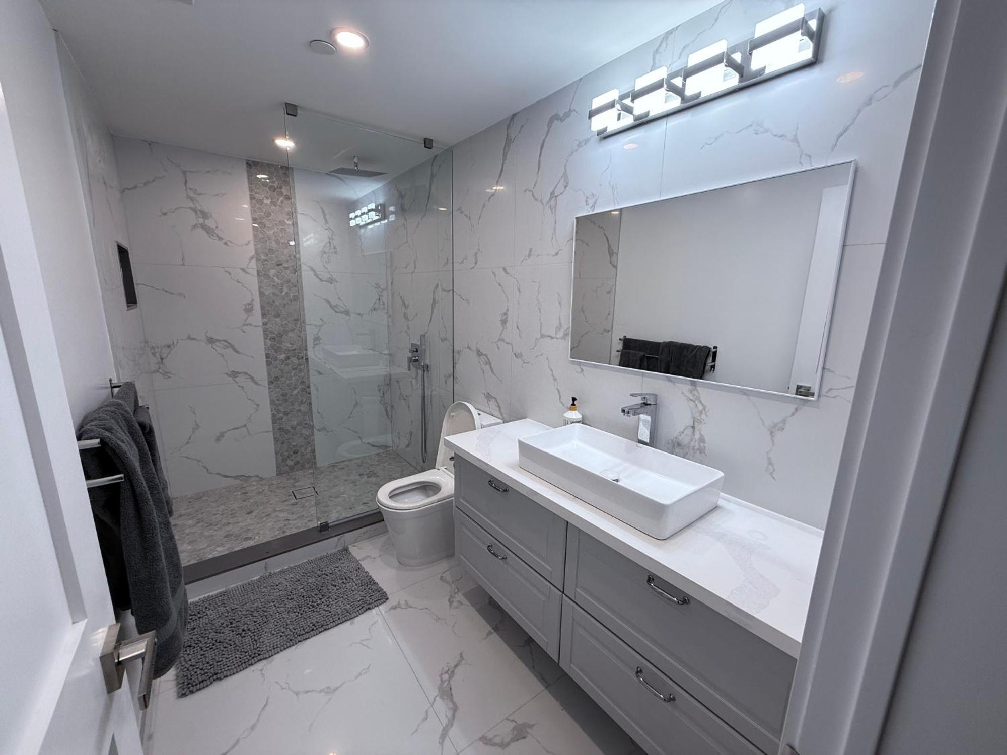 890suites Toronto
