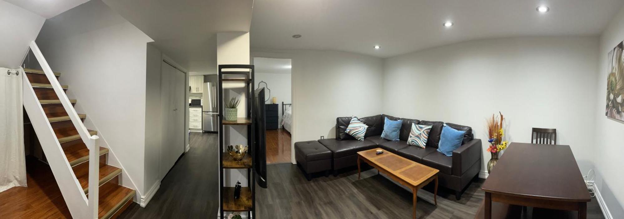 Entire Floor Privet Yard King Queen Twin Holiday home