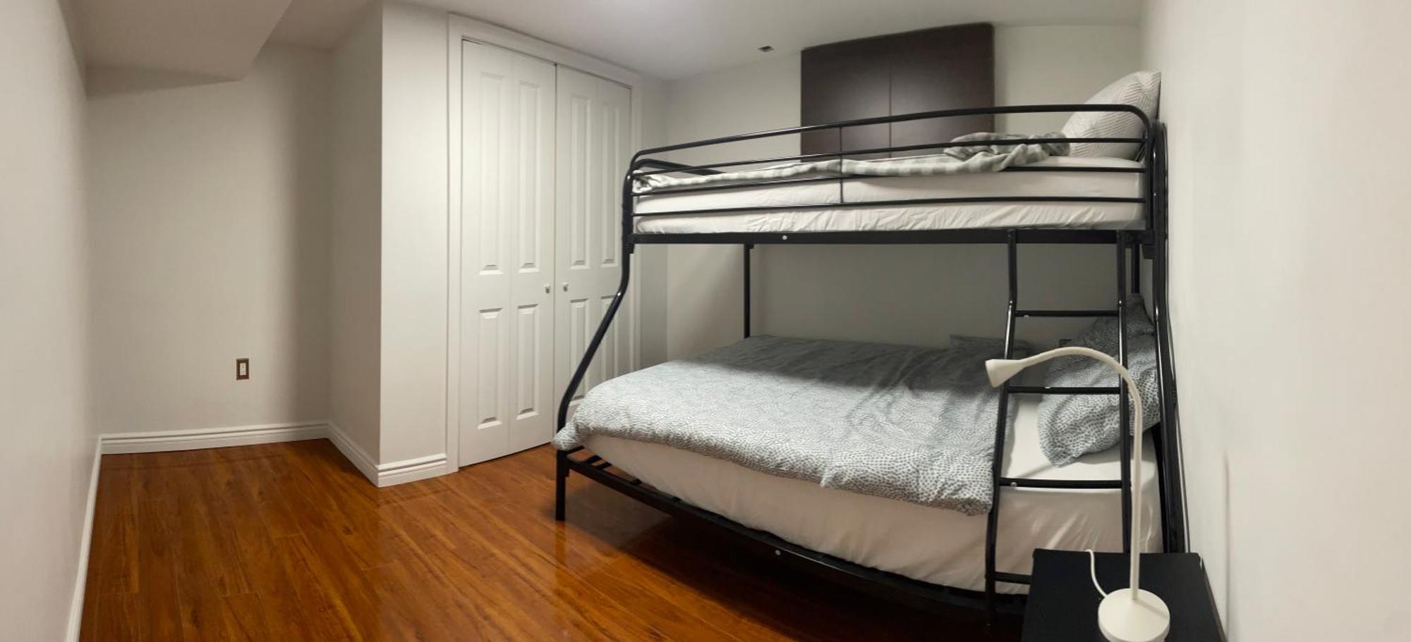 Holiday home Entire Floor Privet Yard King Queen Twin Toronto