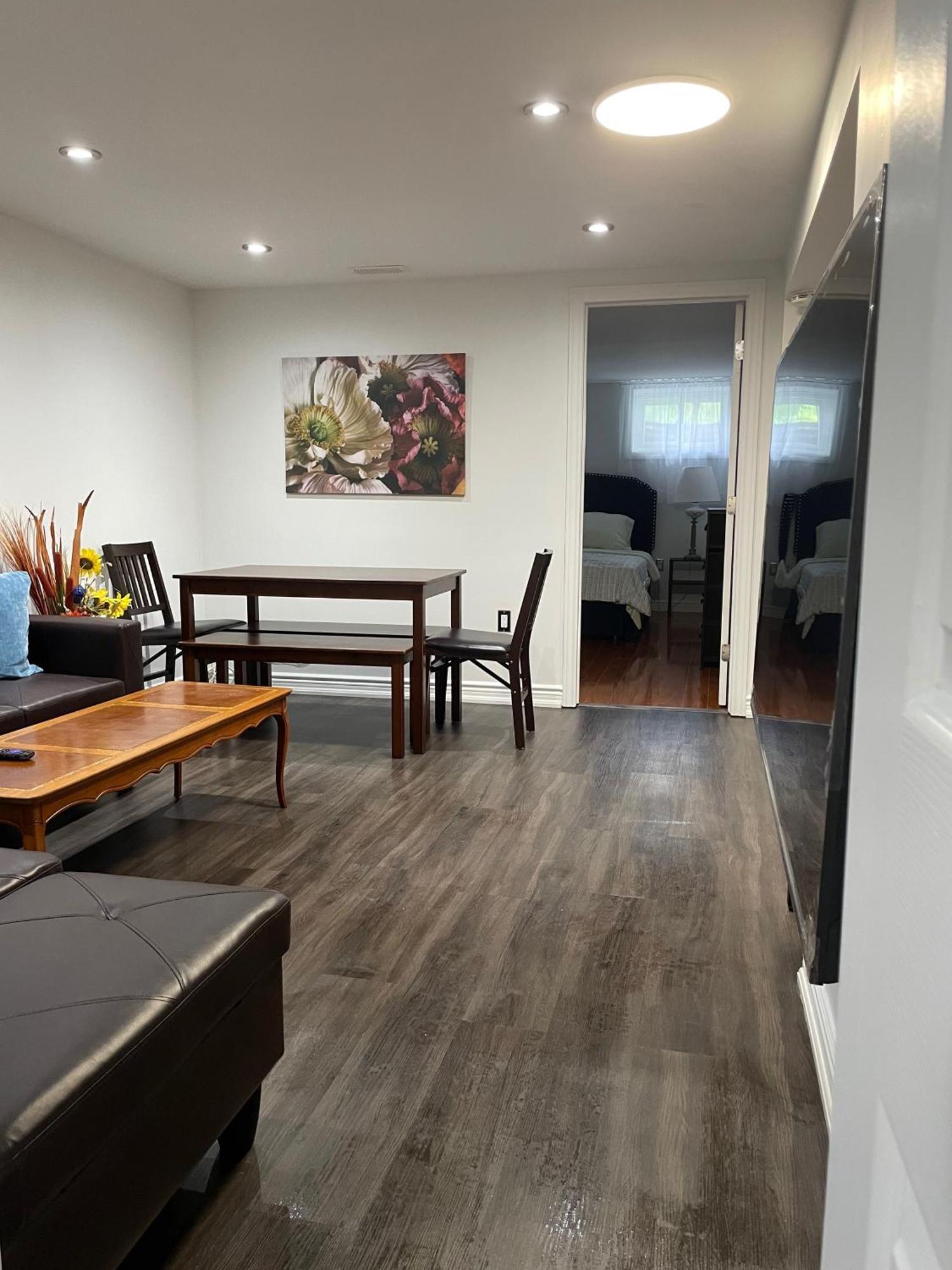 Holiday home Entire Floor Privet Yard King Queen Twin