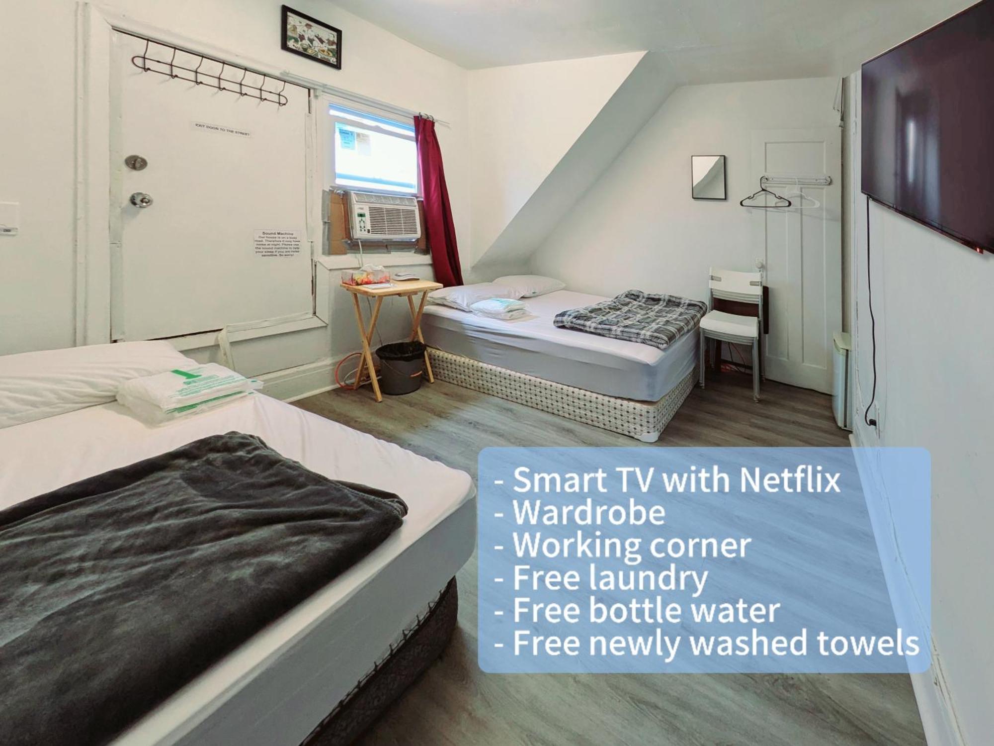 Quadruple Private With Netflix & Laundry, Balcony & Self Check-in *