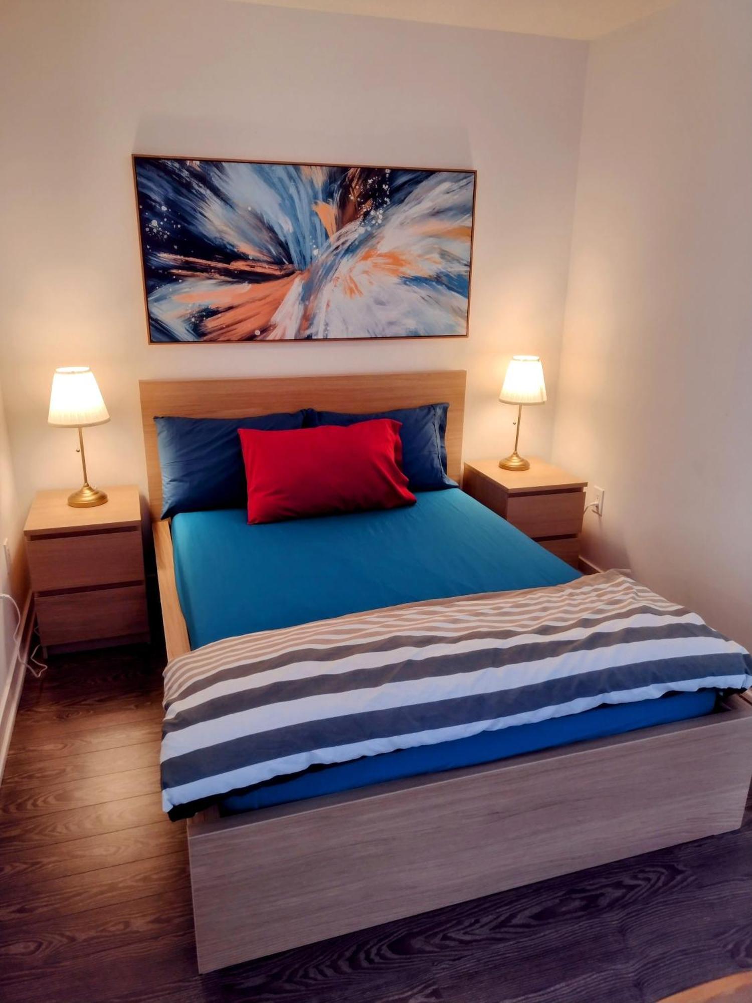 Apartment Downtown Condo, Free Indoor Parking With Amazing View