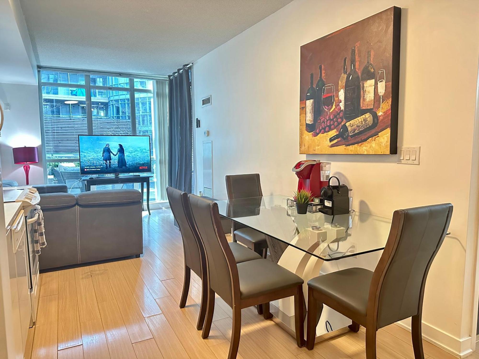 Apartment 1bdrm Den With 2 Real Beds Sofabed & Terrace & Parking Toronto