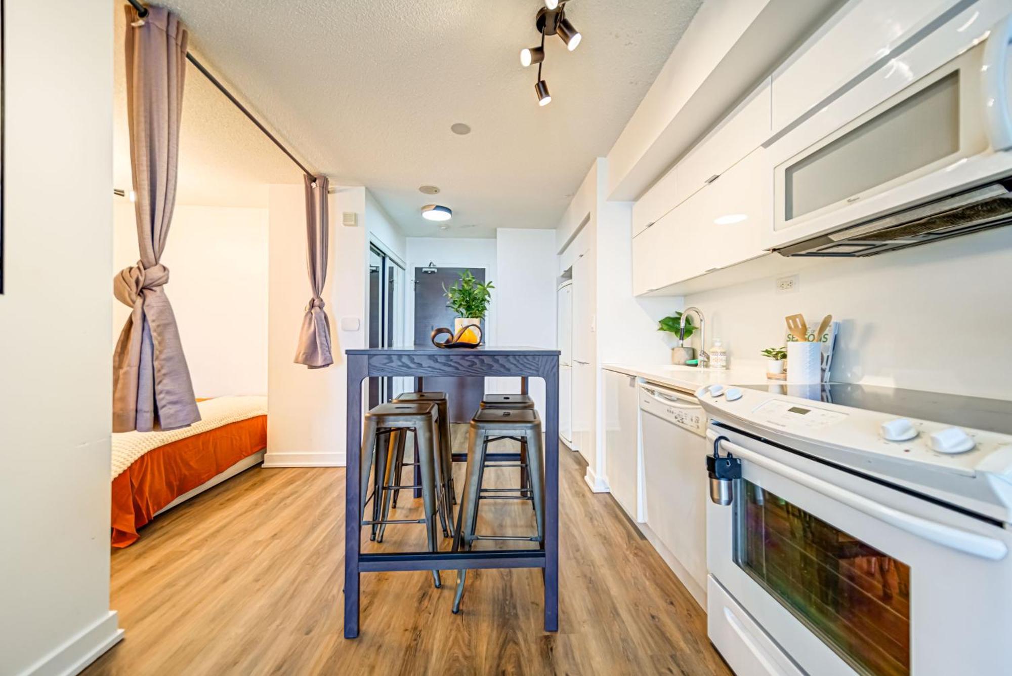 The Hideaway Hub Apartment *